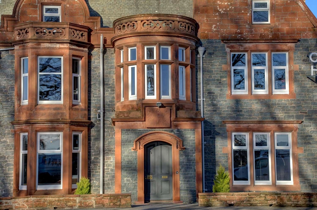 sure hotel lockerbie grounds and hotel
