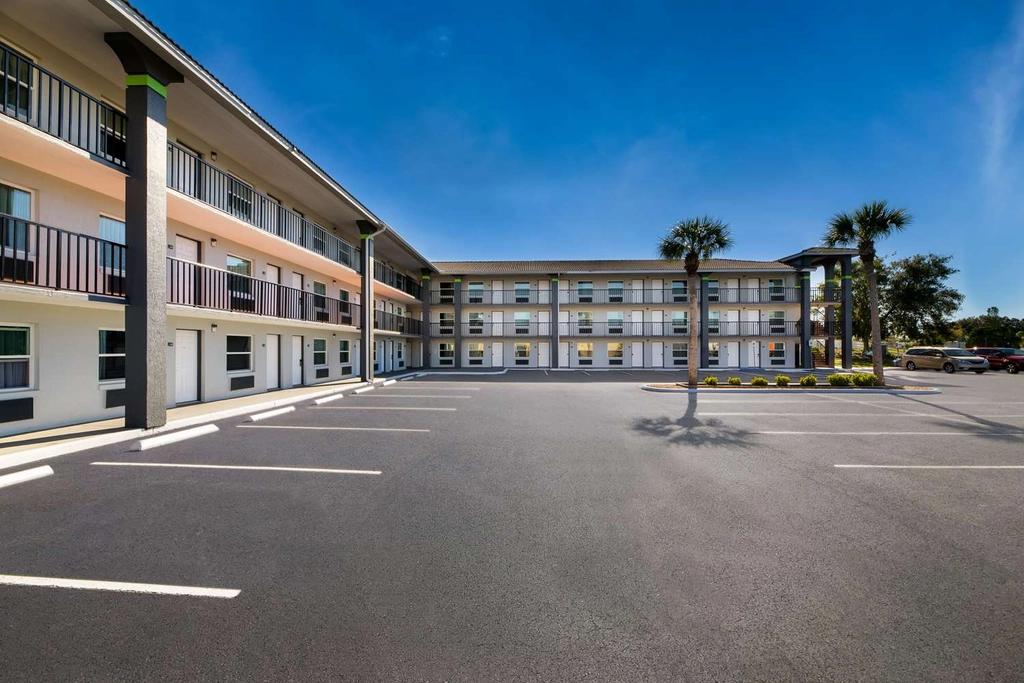 BW Clermont FL Exterior