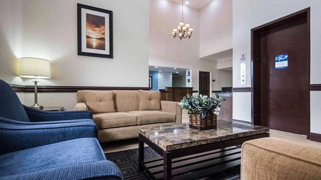 sitting area