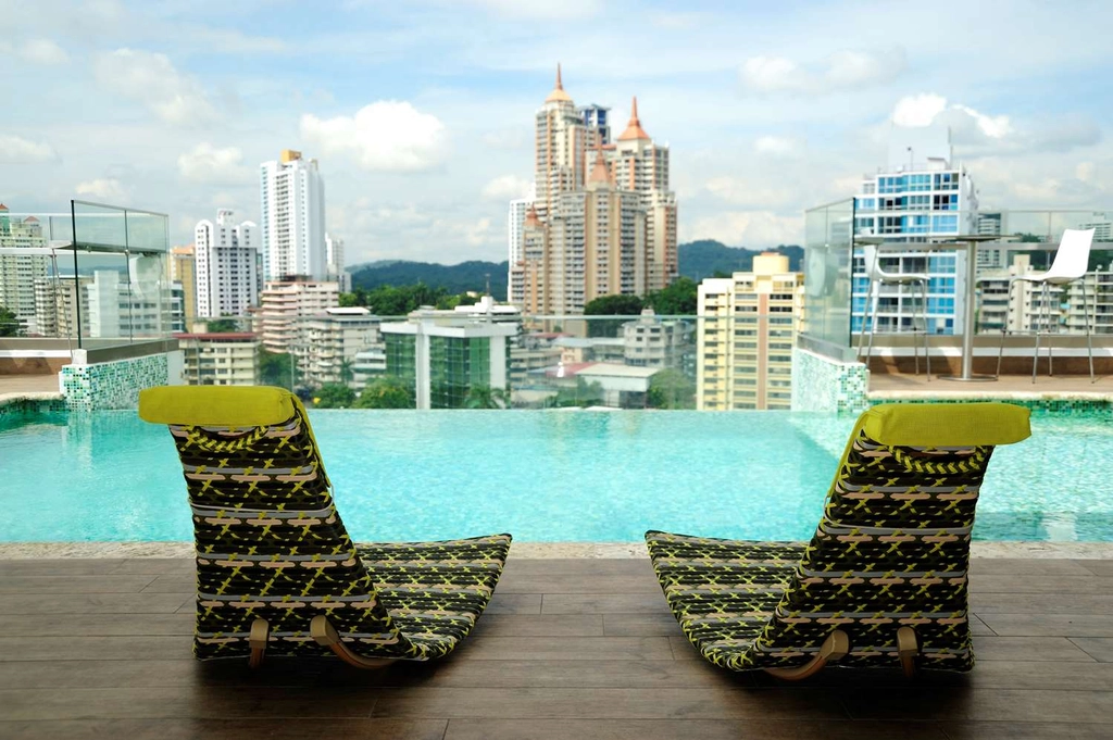 Outdoor Swimming Pool