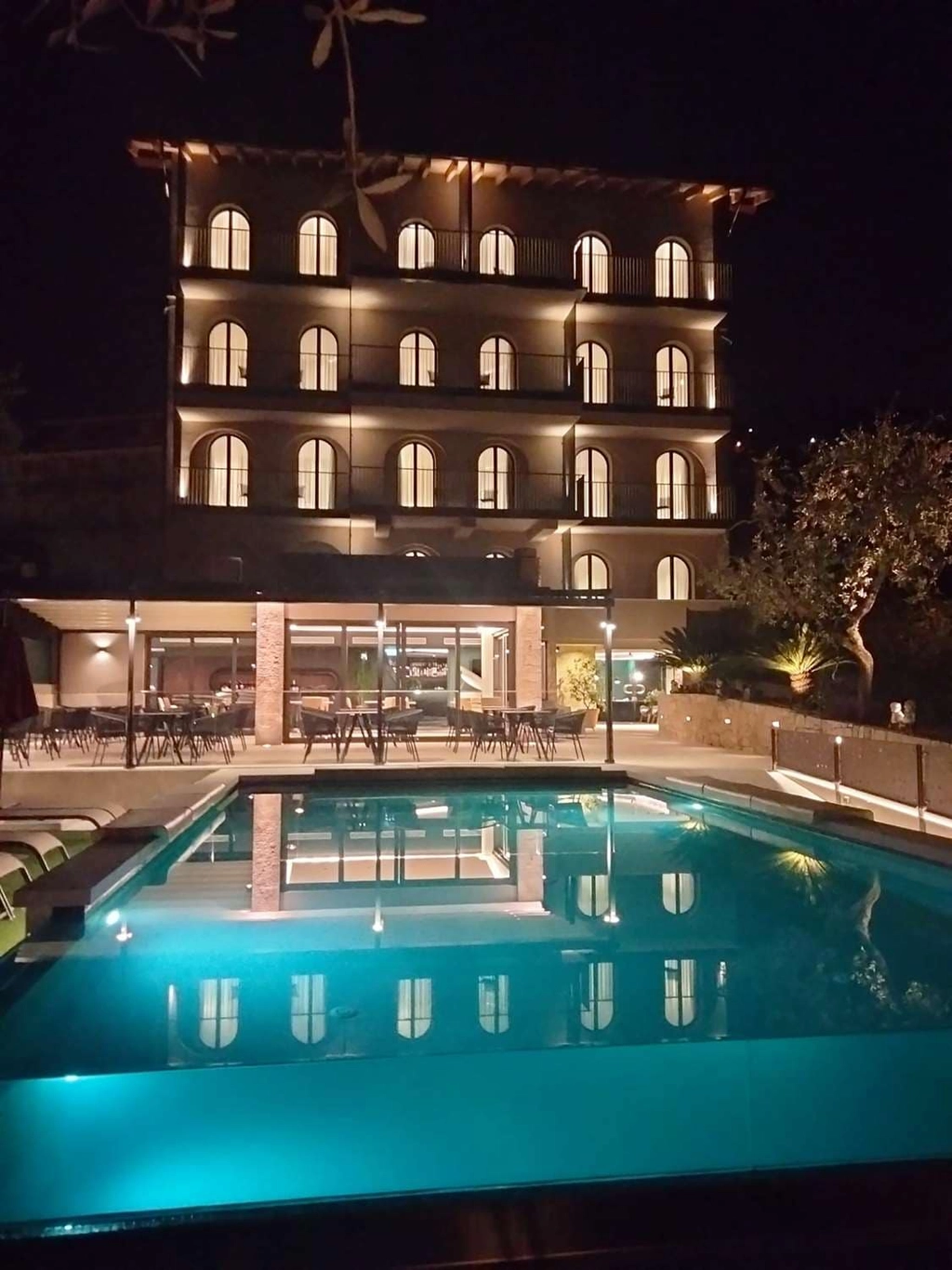 Night view of hotel facade