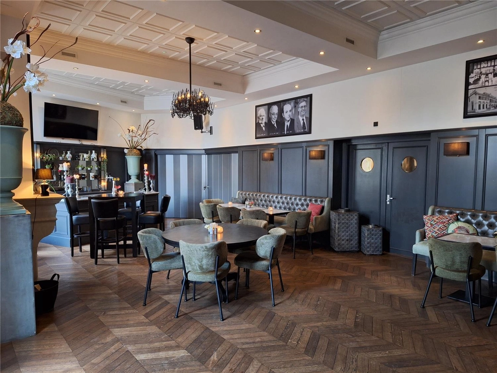 Cafe Brasserie