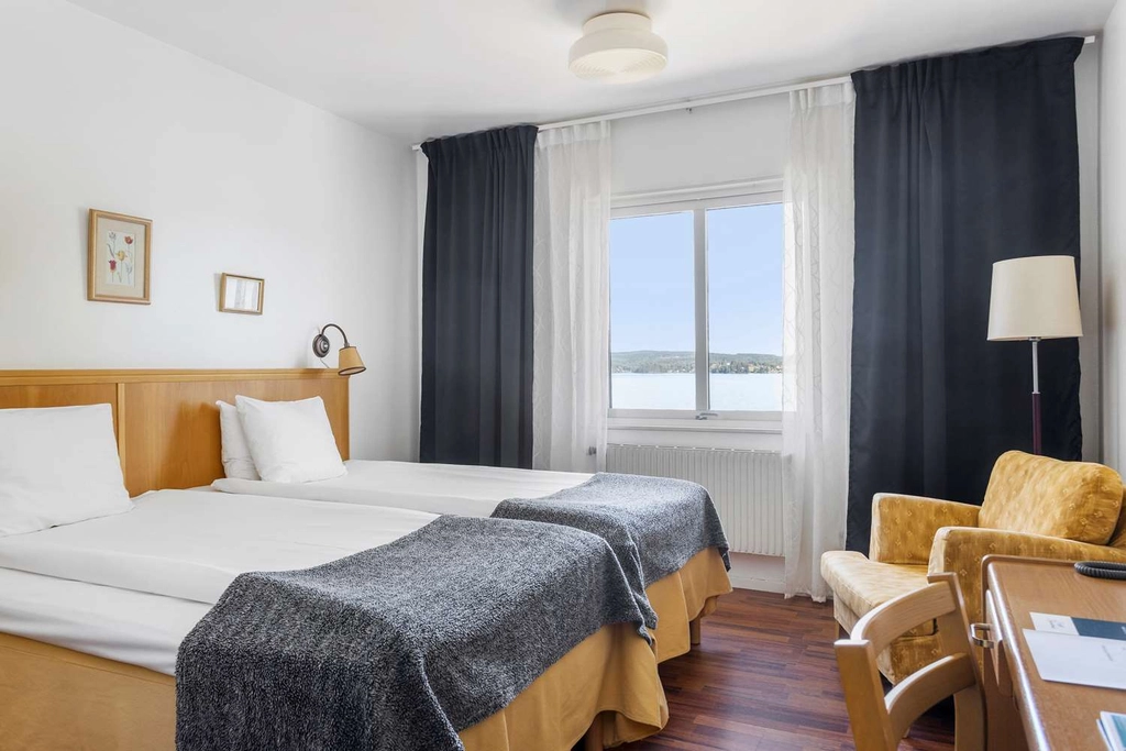 Twin Seaview Hotell Frykenstrand BW