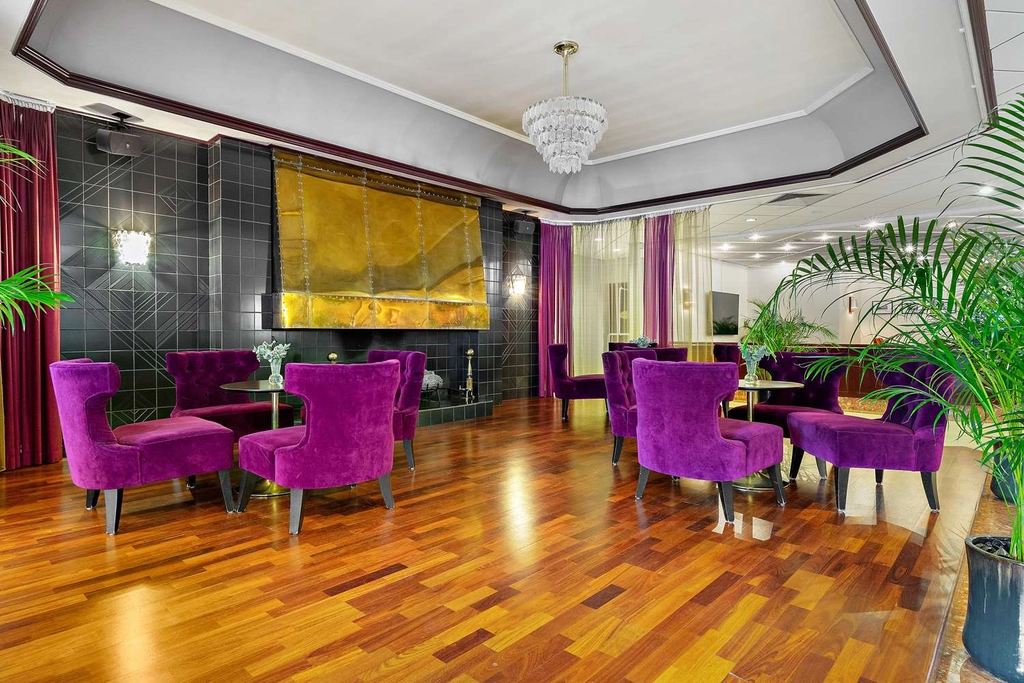 Lobby BW Royal Star
