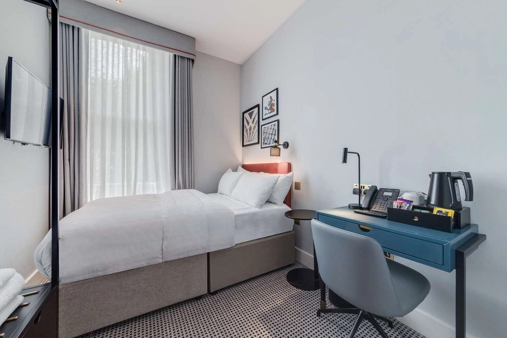 mornington kensington bedrooms