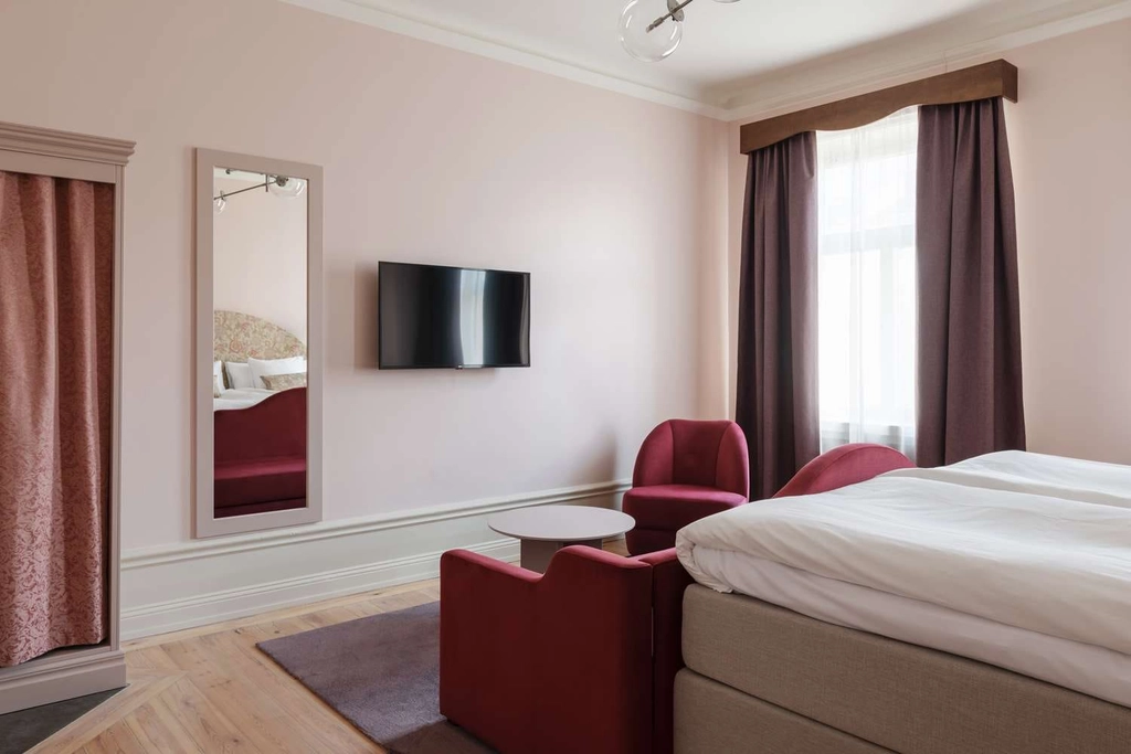 Hotel Ruth Deluxe King lounge