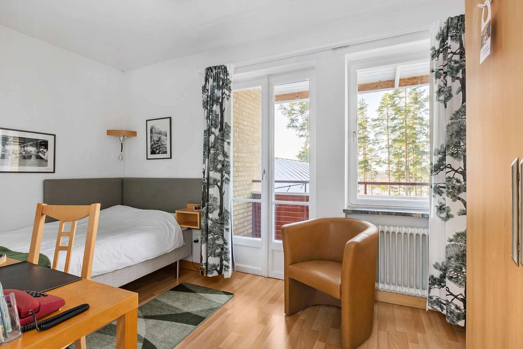 Single superior Hotell Malmk ping BW