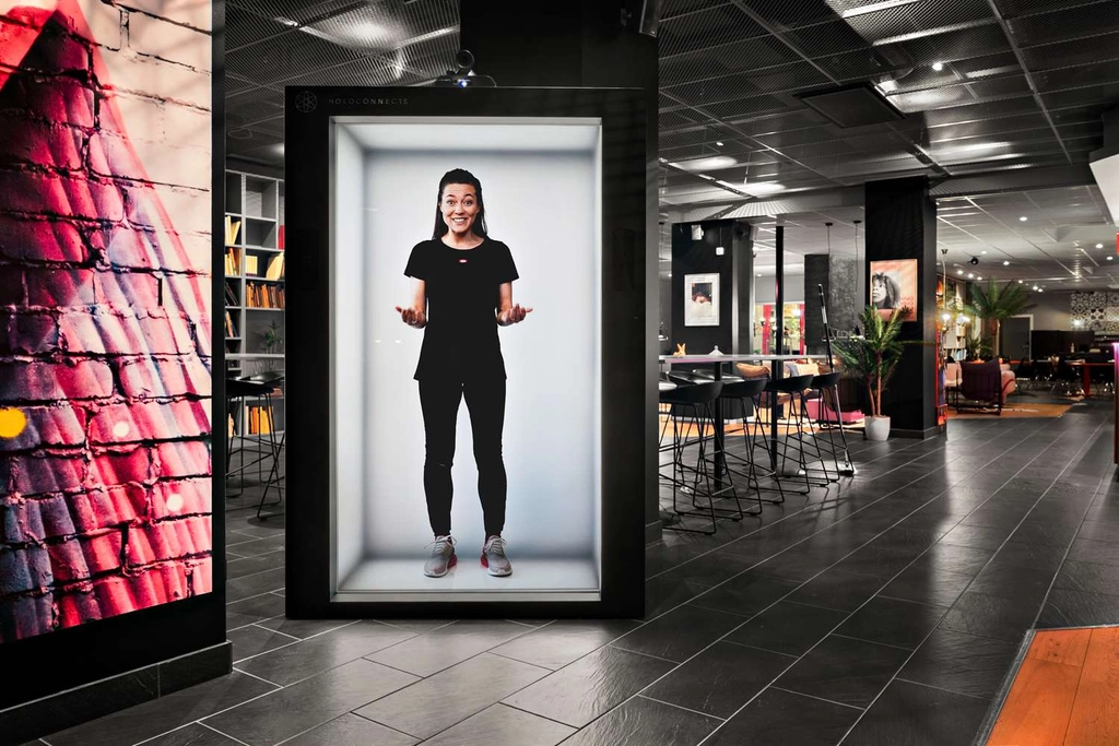 Hologram Aiden Sthlm City