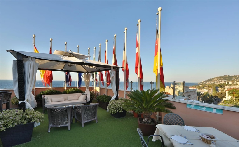 Rooftop Patio