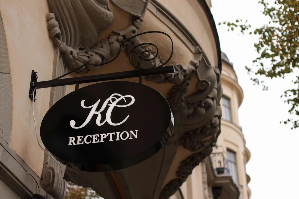 Reception entrance