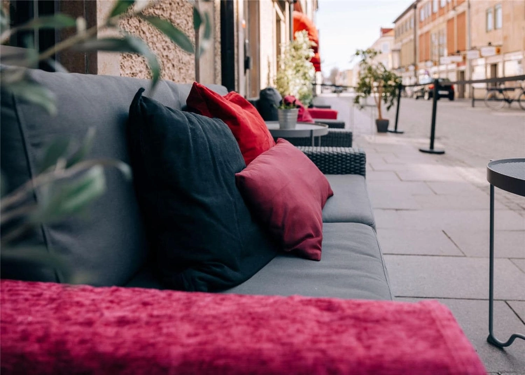 Best Western Kalmarsund Outside Seating Area