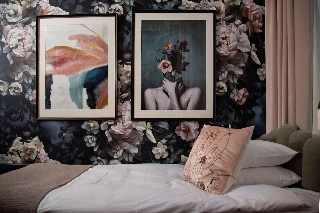 The Vault Hotel Rooms Single
