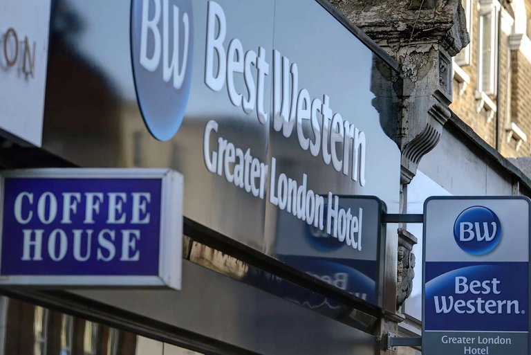 greater london hotel grounds and hot