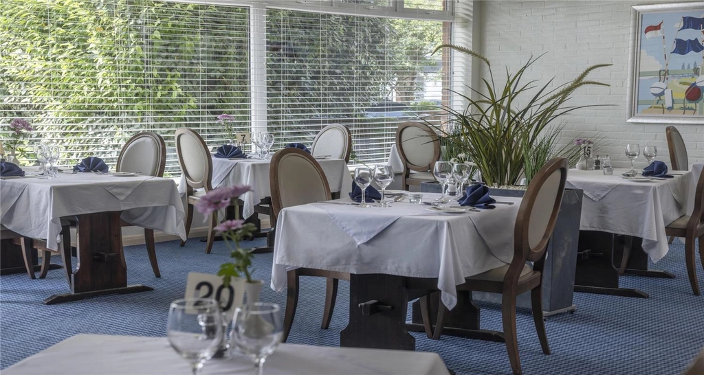 beachcroft hotel dining